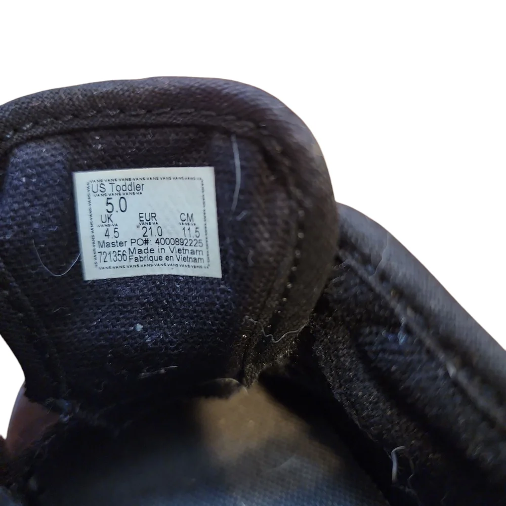 Vans Black Skate Sneakers Velcro Strap - Size 5